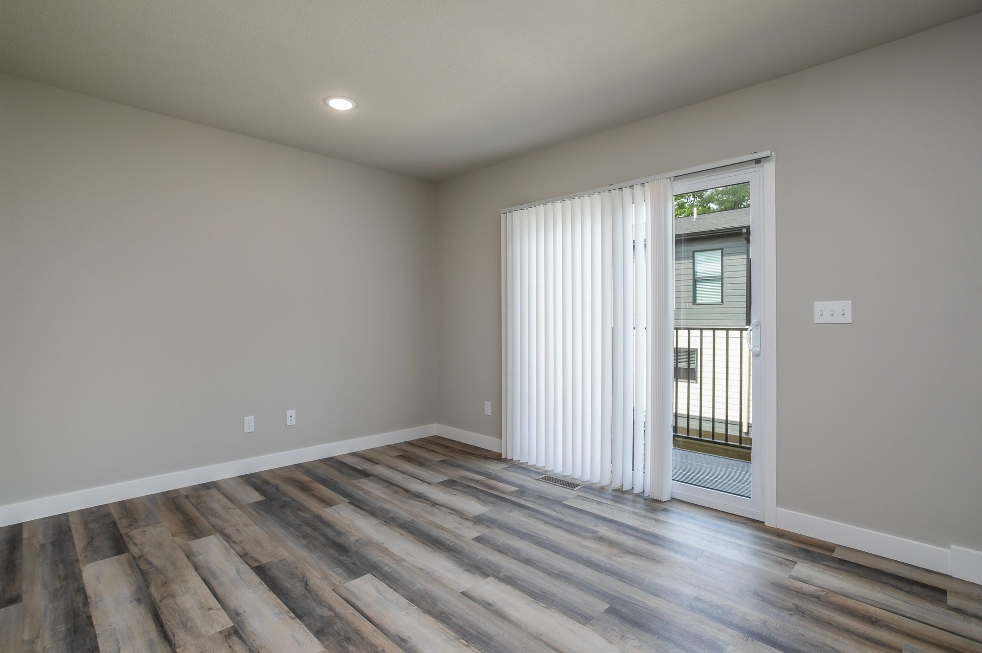 1615 University #101