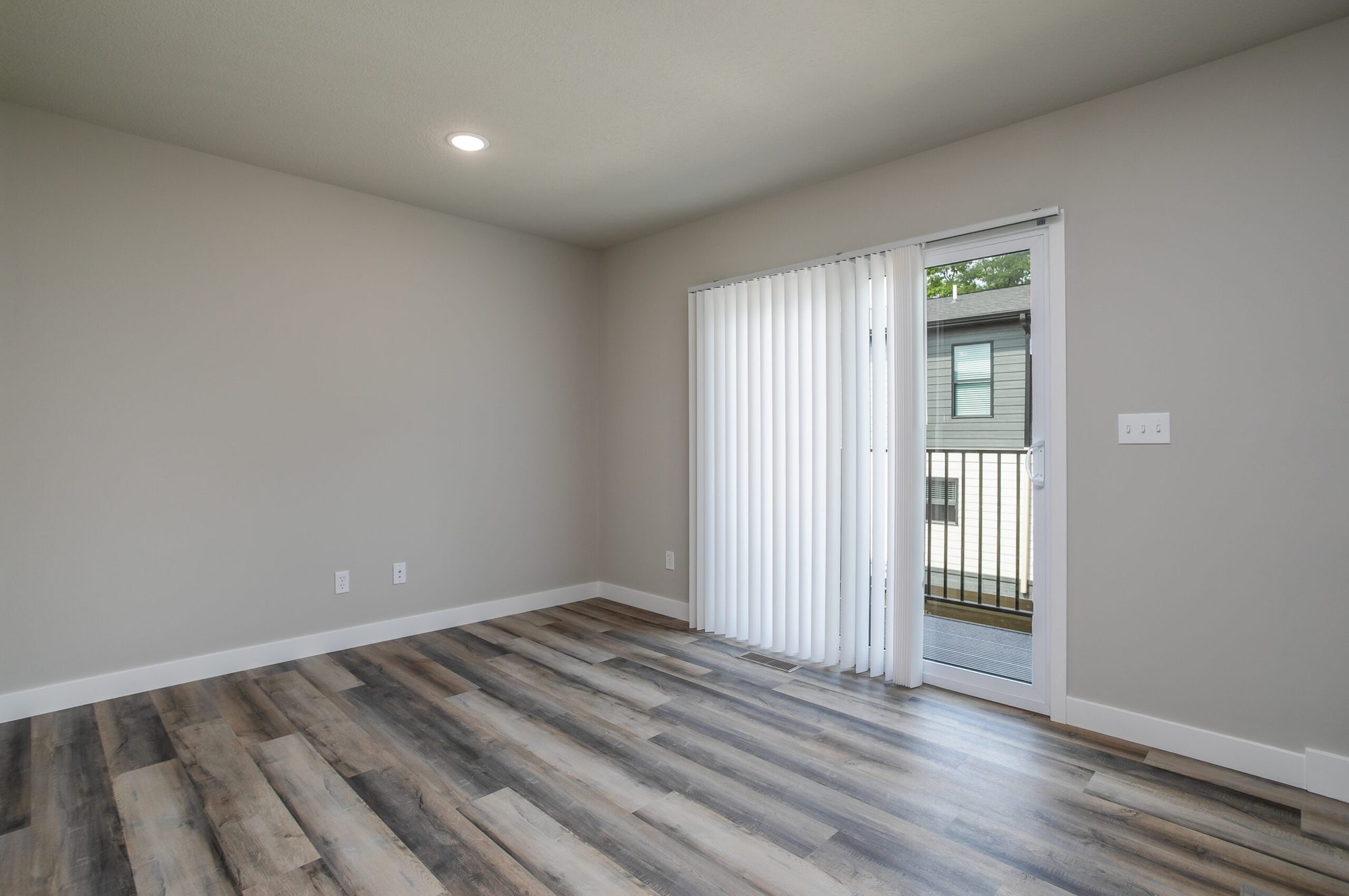 1615 University #101