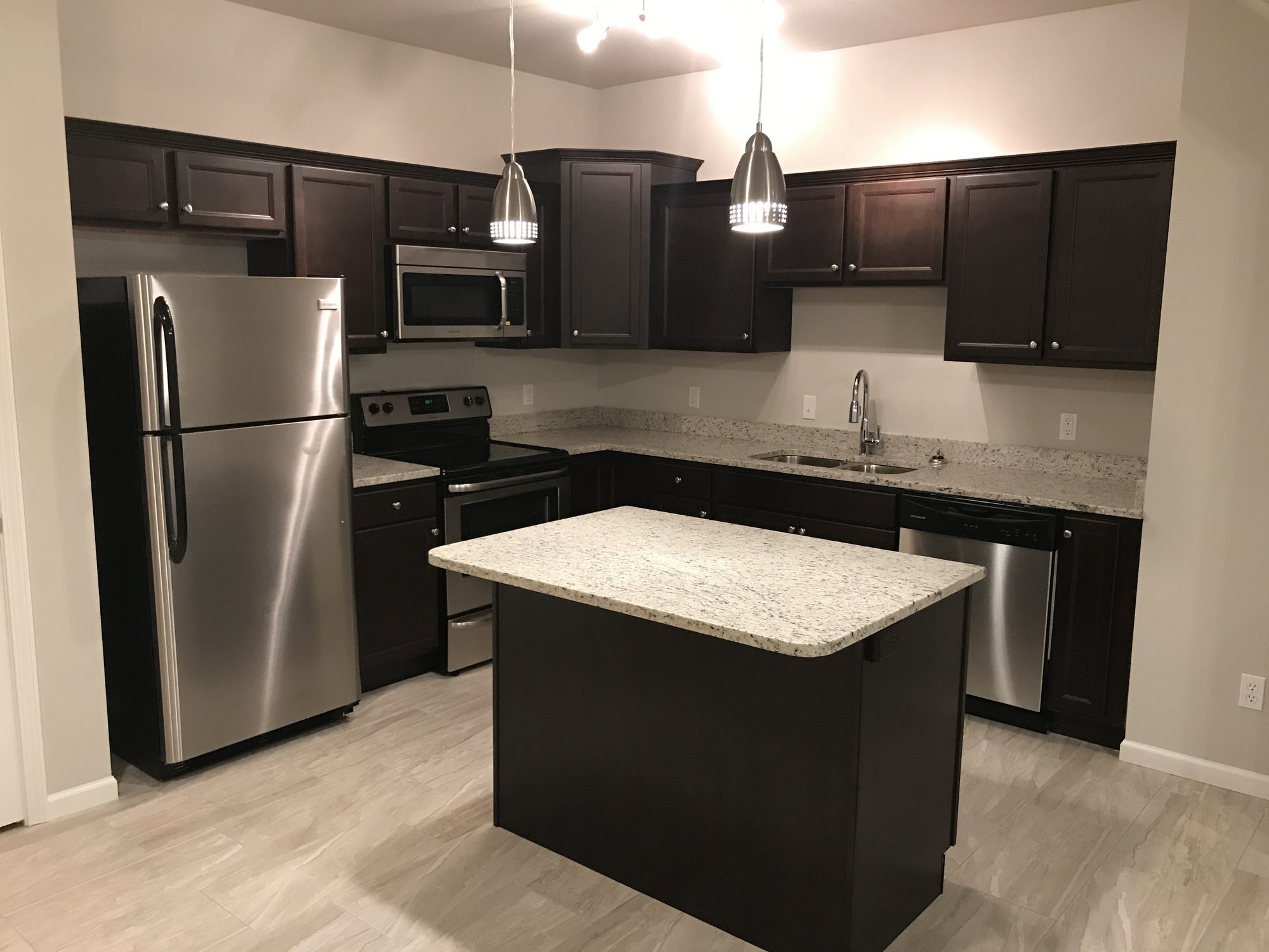 1511 Windsor #103